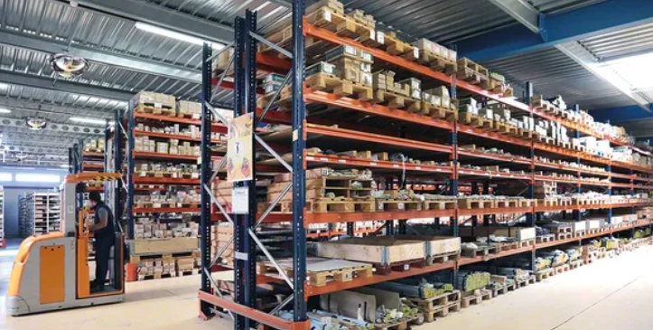 Warehouse Storage